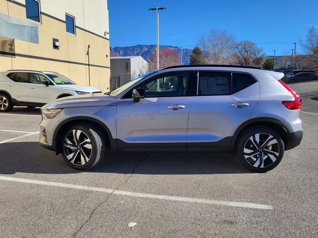 2026 Volvo XC40 Ultra - Photo 2