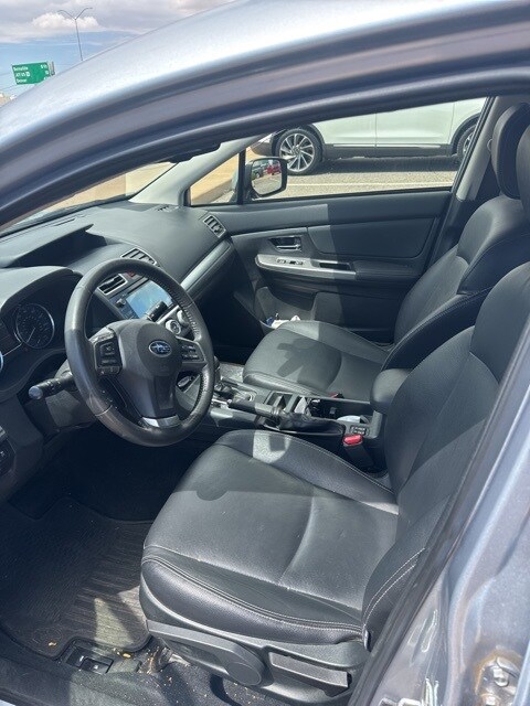 2016 Subaru Impreza 2.0i Limited photo 3