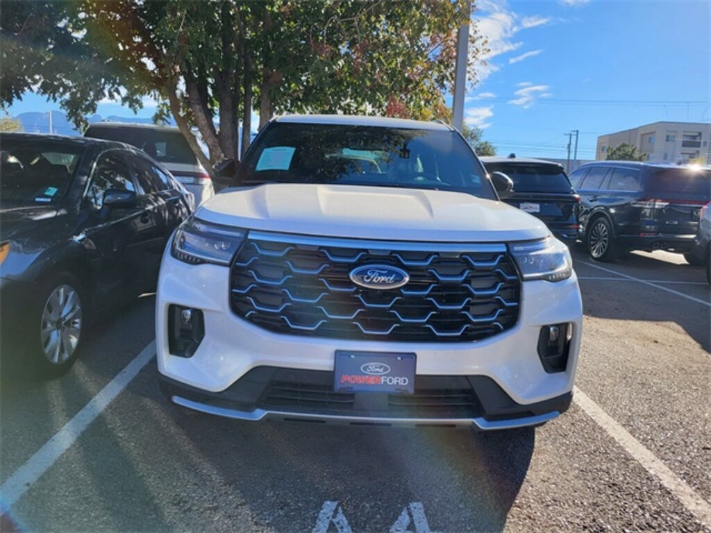 Used 2025 Ford Explorer Platinum SUV