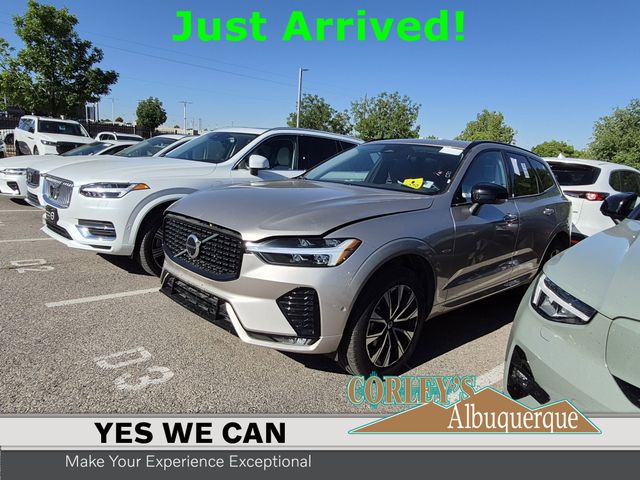 2025 Volvo XC60 B5 Plus Dark AWD's photo
