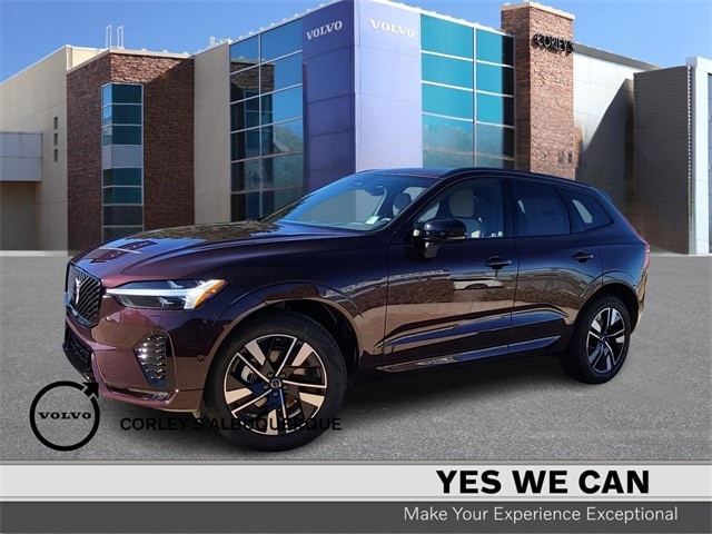 2026 Volvo XC60 Plus's photo