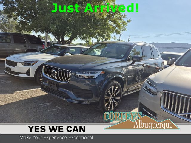 2023 Volvo XC90 B5 Core 4WD's photo