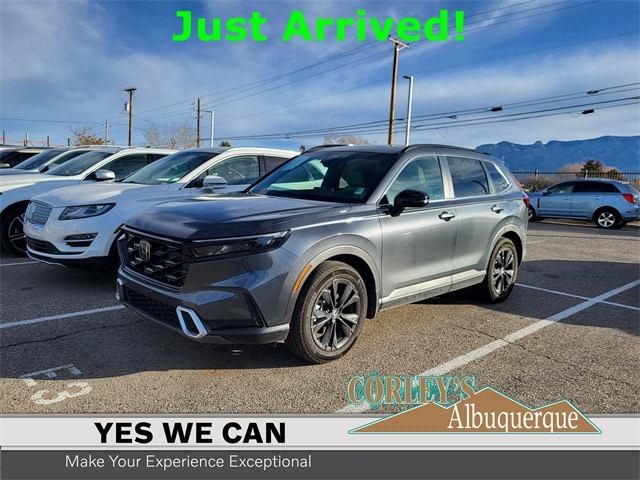 2025 Honda CR-V Sport Touring's photo