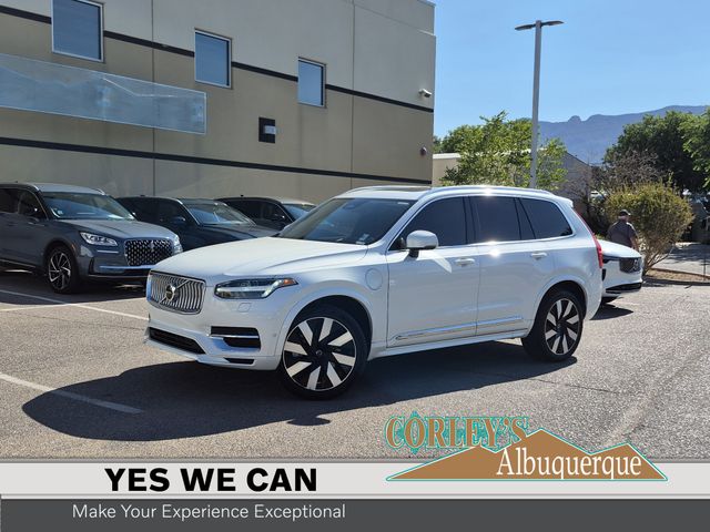 2024 Volvo XC90 T8 Recharge Ultimate Bright Theme 4WD's photo