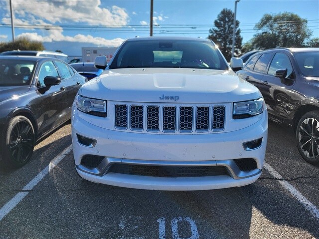 2016 Jeep Grand Cherokee Summit photo 2