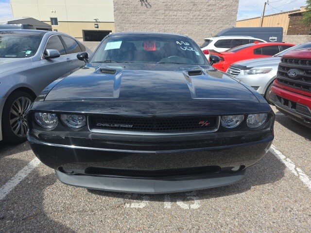 2014 Dodge Challenger R/T photo 2