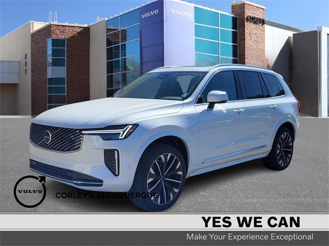 2025 Volvo XC90 Plus's photo