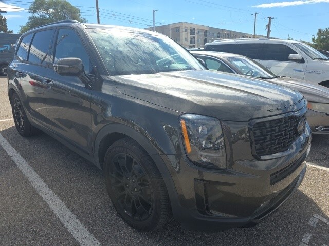 2021 Kia Telluride SX photo 3