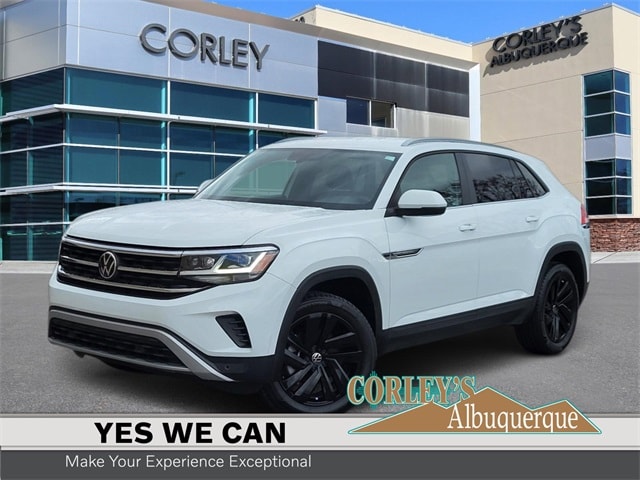 2022 Volkswagen Atlas Cross Sport SE w/Tech