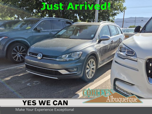 2018 Volkswagen Golf Alltrack TSI SE 4Motion DSG's photo