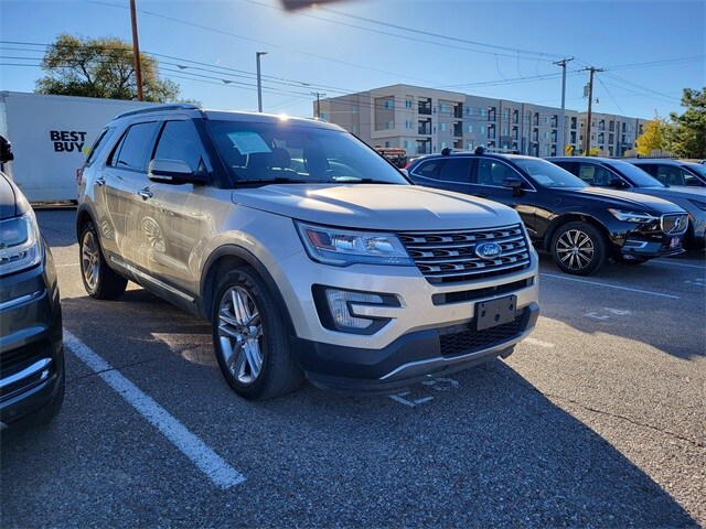 2017 Ford Explorer Limited photo 3