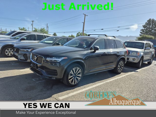 2021 Volvo XC90 T6 Momentum AWD's photo