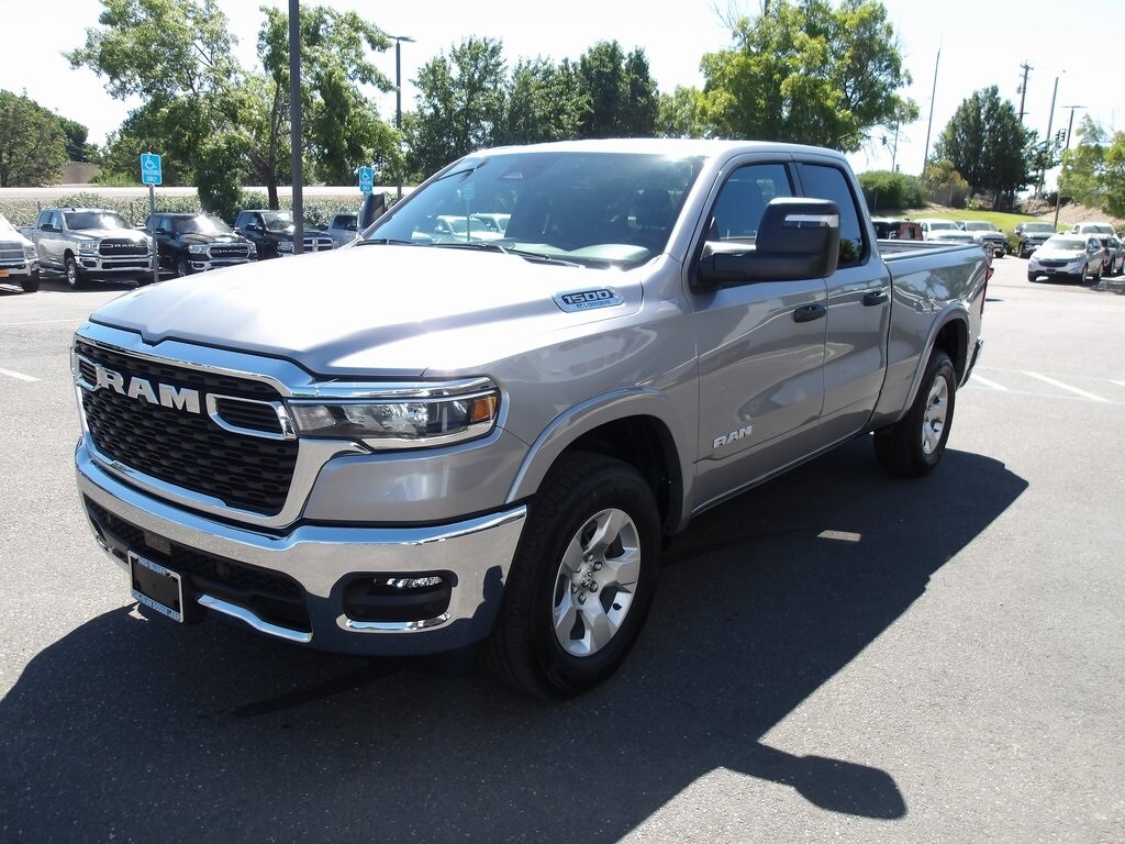 2025 Ram 1500 Big Horn photo 4