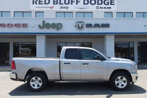 2025 Ram 1500 TRADESMAN QUAD CAB 4X4 6'4 BOX Quad Cab