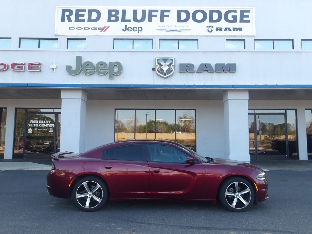2017 Dodge Charger SE