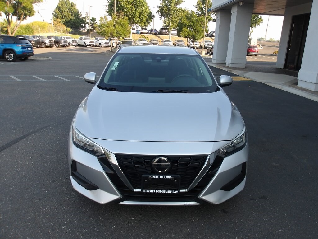 2021 Nissan Sentra SV photo 3