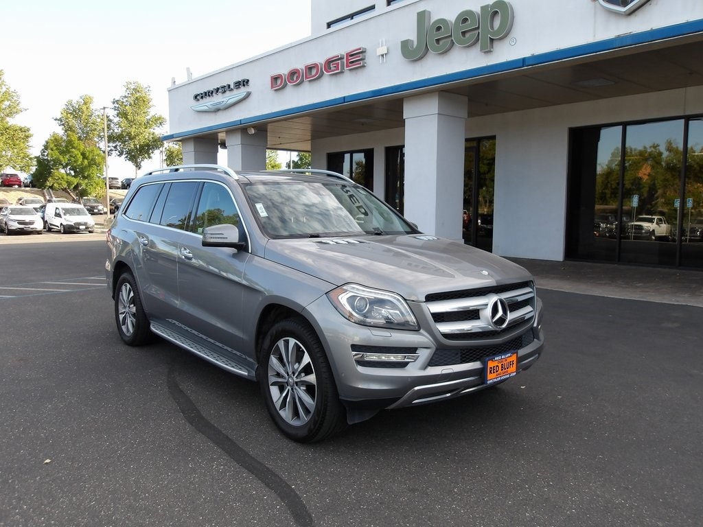 Used 2014 Mercedes-Benz GL-Class GL450 with VIN 4JGDF7CE8EA360341 for sale in Red Bluff, CA