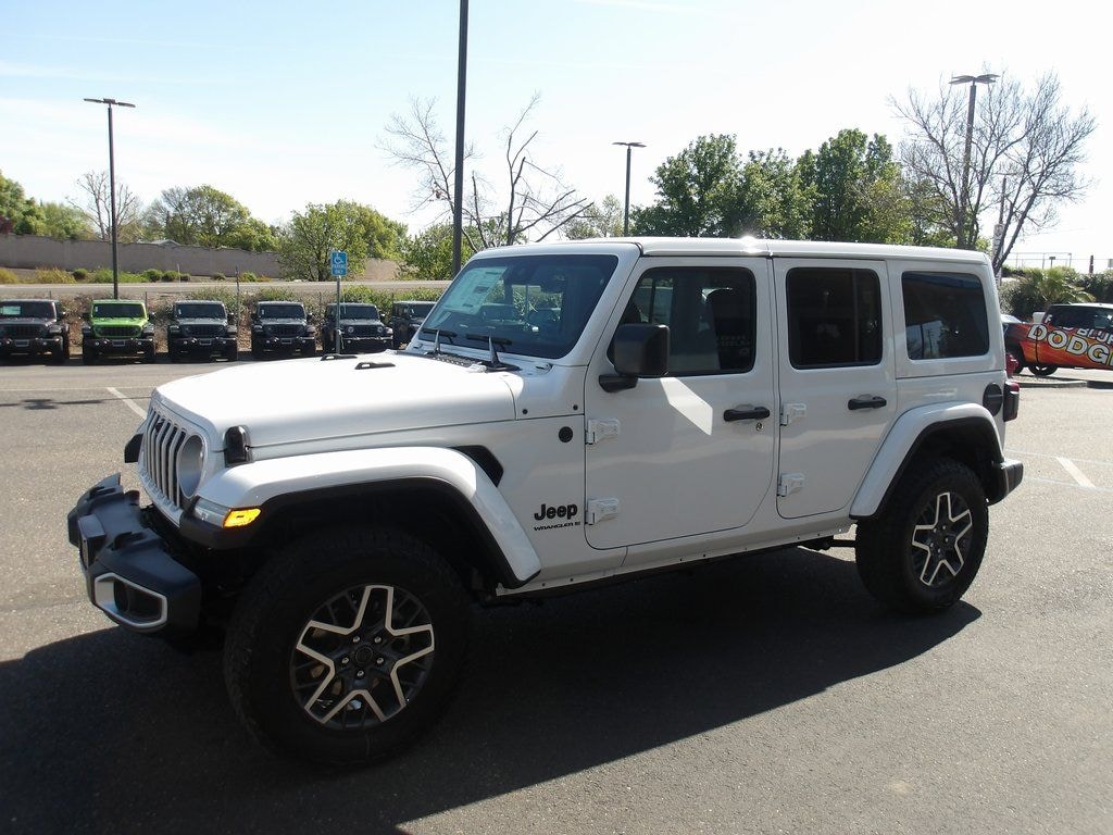 New 2025 Jeep Wrangler 4-DOOR SAHARA Sport Utility
