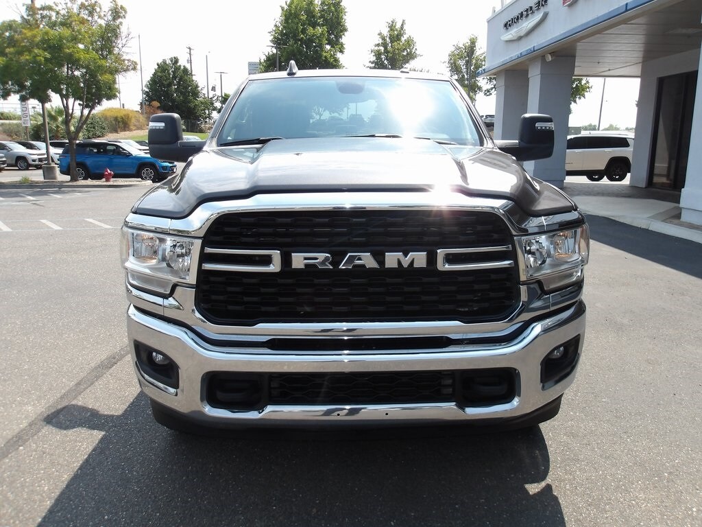 2024 Ram 2500 Big Horn photo 3