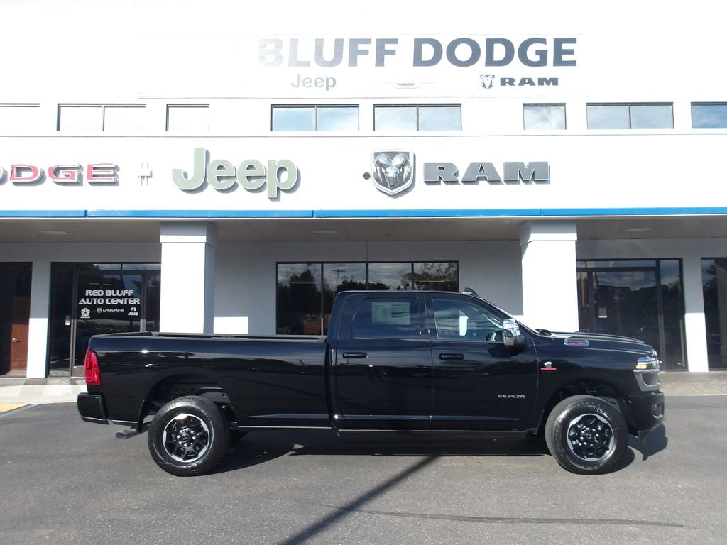 2026 RAM 3500 Laramie 4X4 Crew Cab LWB's photo