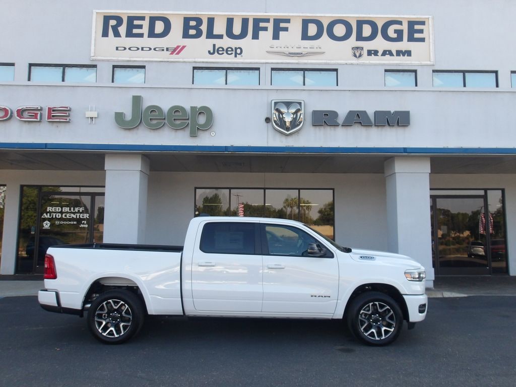 New 2027 Ram 1500 LARAMIE CREW CAB 4X4 6'4 BOX Crew Cab