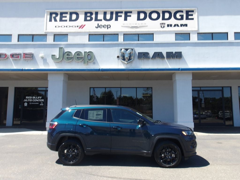 New 2026 Jeep Compass LATITUDE ALTITUDE 4X4 Sport Utility