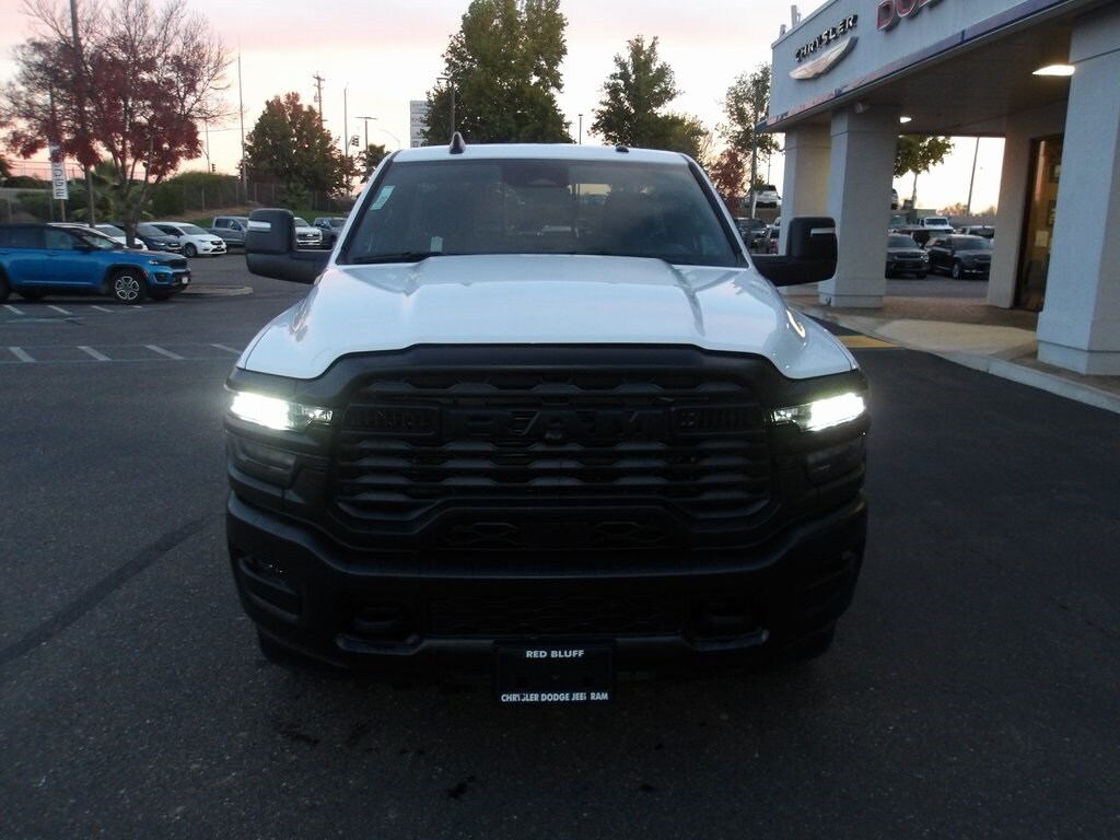 2025 Ram 3500 Tradesman photo 2