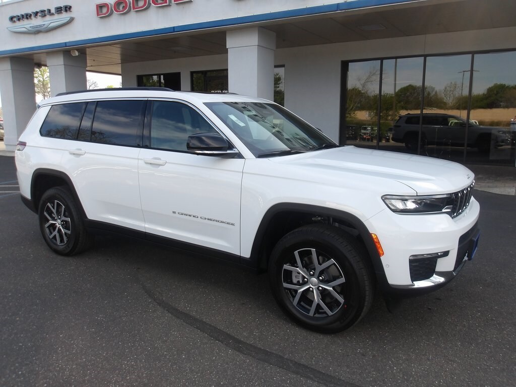 2025 Jeep Grand Cherokee L photo 2