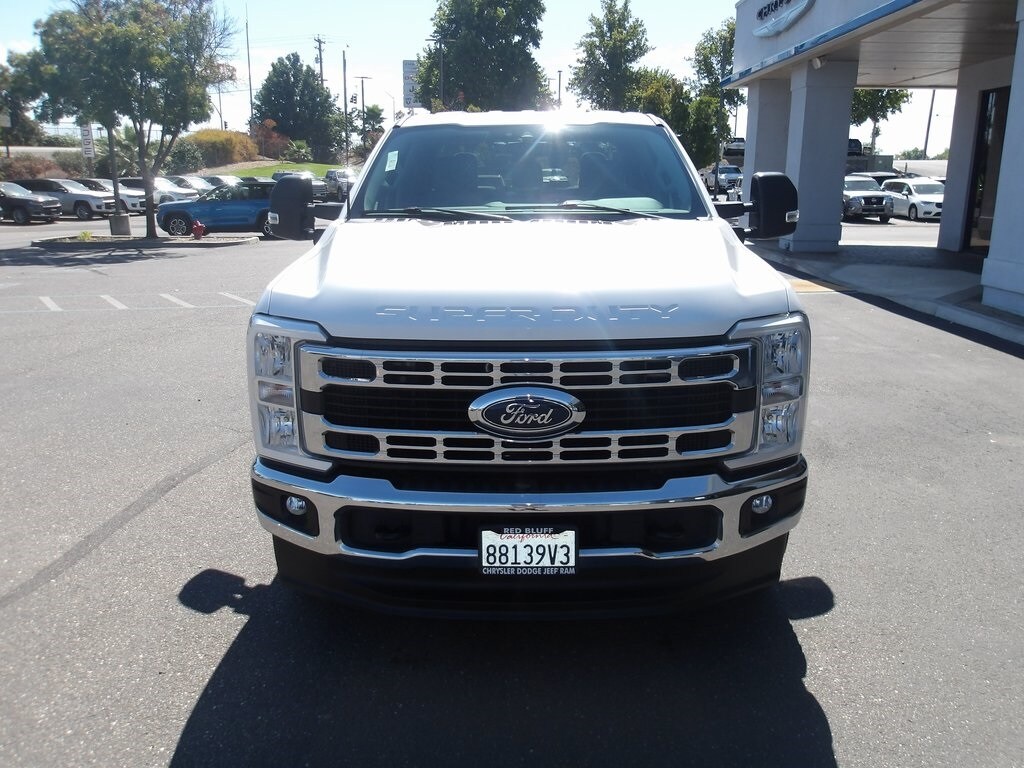 2024 Ford F-250 photo 3