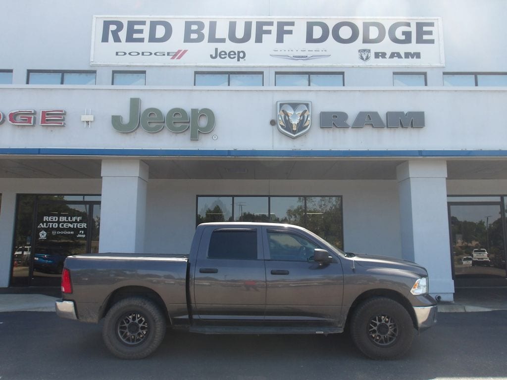 2020 RAM 1500 Classic Tradesman 4x4 Crew Cab 5'7's photo