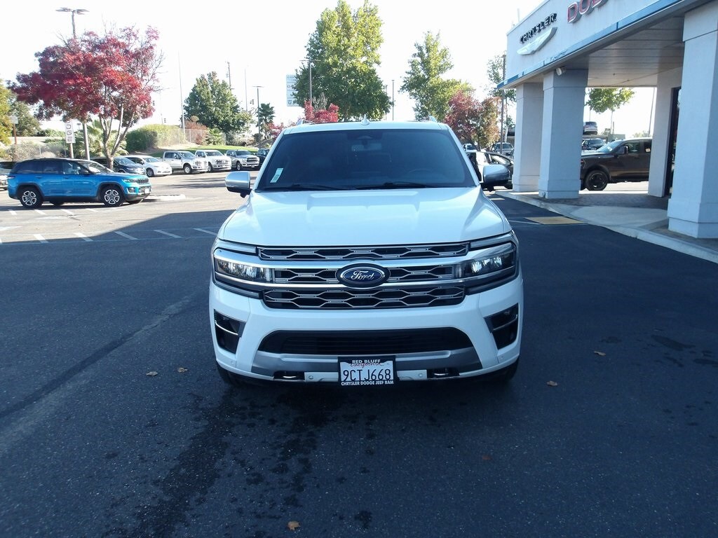 2022 Ford Expedition Platinum photo 2