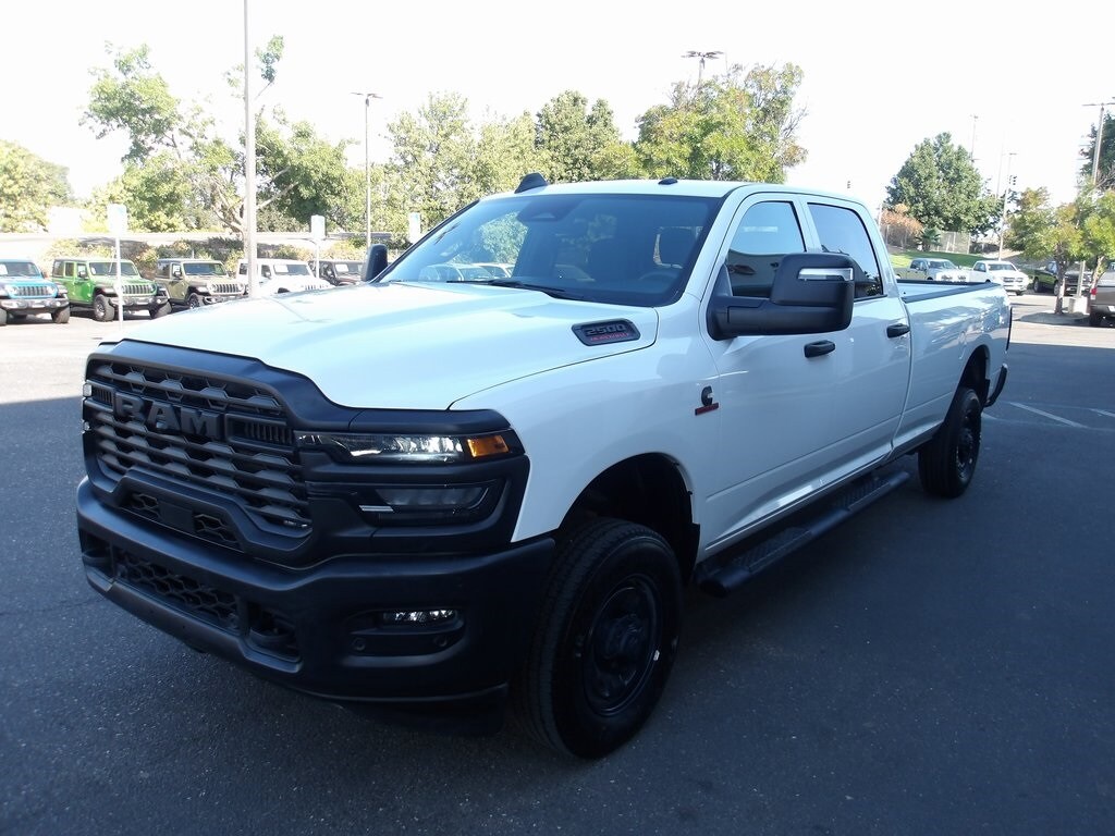 2025 Ram 2500 Tradesman photo 4