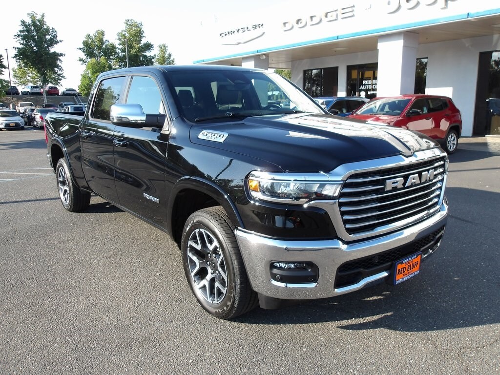 2025 Ram 1500 Laramie photo 2