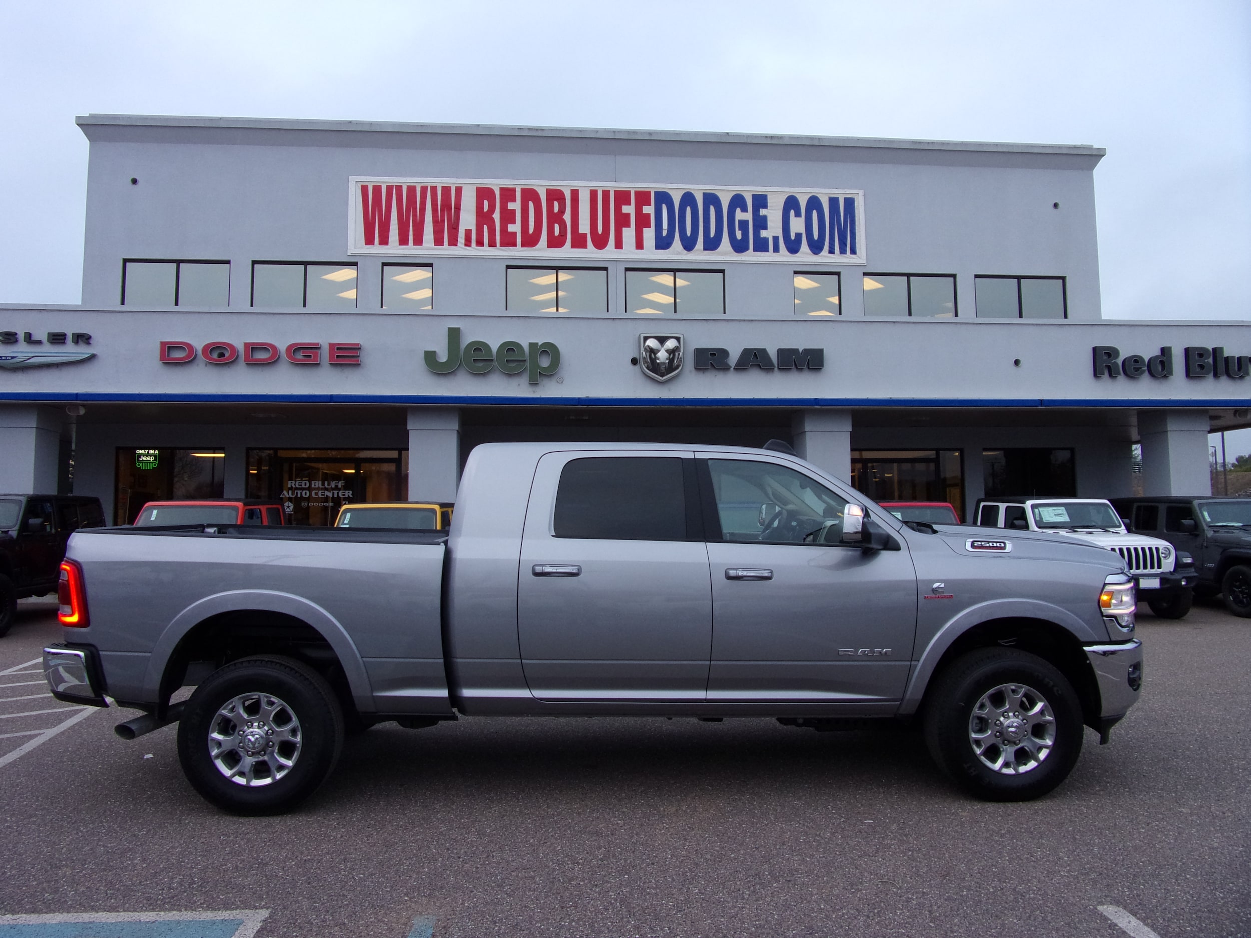 Red Bluff Chrysler Dodge Jeep Ram