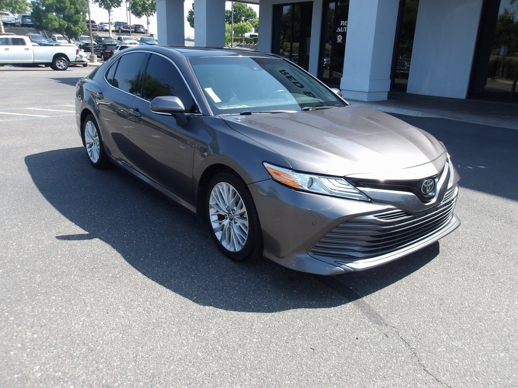 Used 2018 Toyota Camry XLE with VIN 4T1B11HK3JU040208 for sale in Red Bluff, CA