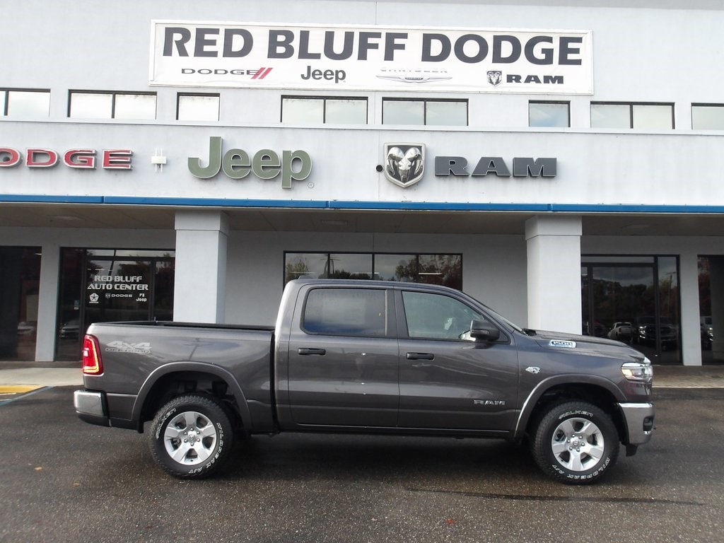 New 2026 Ram 1500 BIG HORN CREW CAB 4X4 5'7 BOX Crew Cab