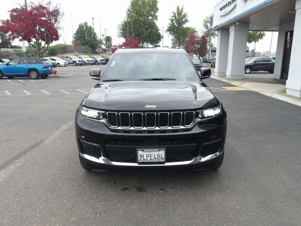 2024 Jeep Grand Cherokee Limited photo 2