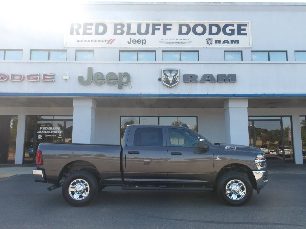 2027 Ram 3500 Crew Cab 