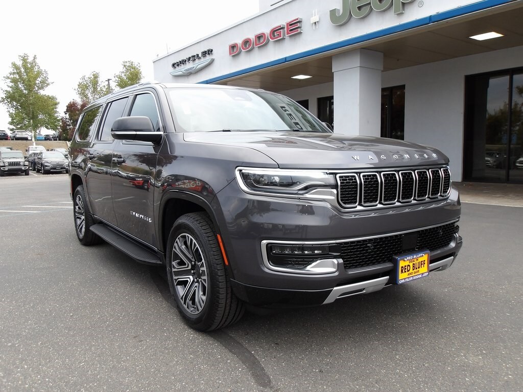 2024 Jeep Wagoneer L Series II photo 2
