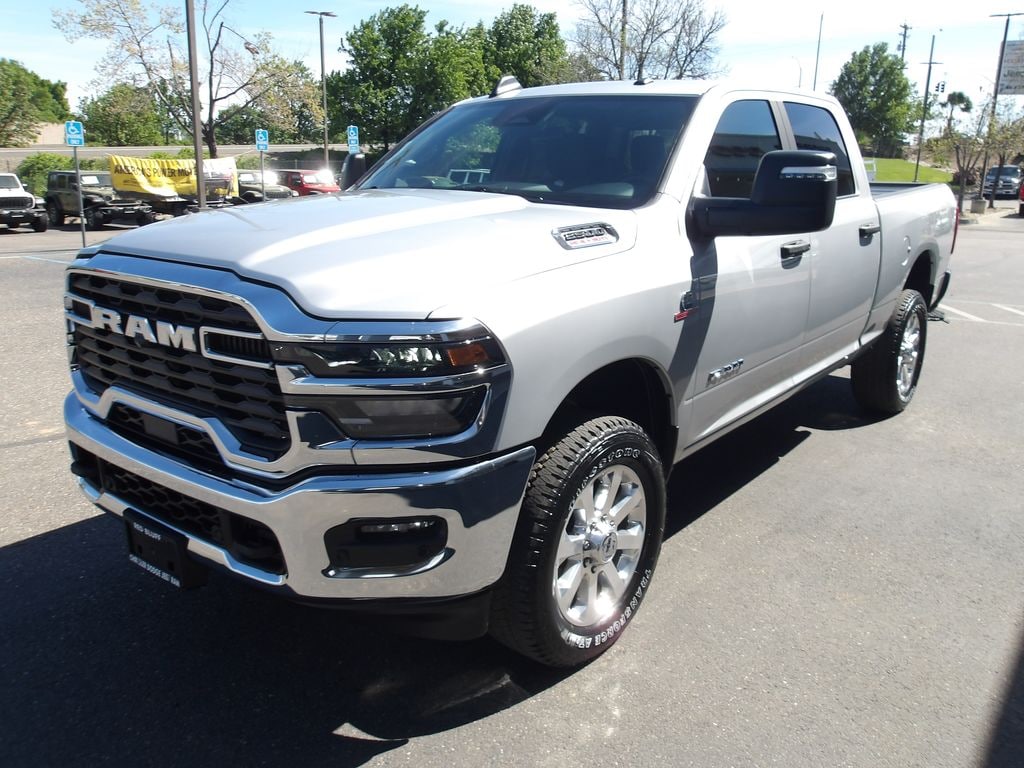 New 2026 Ram 2500 BIG HORN CREW CAB 4X4 6'4 BOX Crew Cab