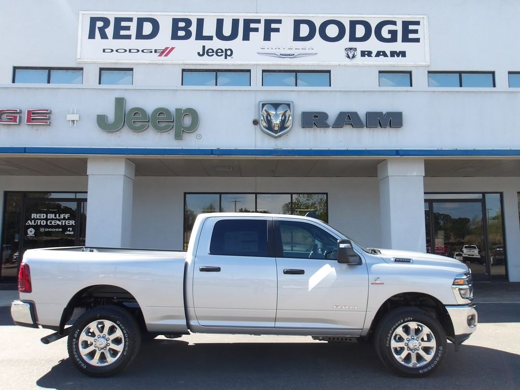 New 2026 Ram 2500 BIG HORN CREW CAB 4X4 6'4 BOX Crew Cab