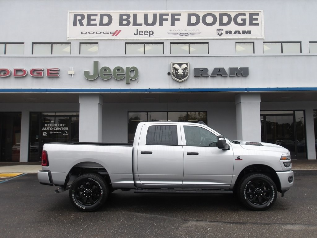 2026 RAM Ram 2500 Pickup Tradesman/Black Express