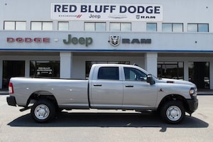 2024 Ram 2500 TRADESMAN CREW CAB 4X4 8' BOX Crew Cab