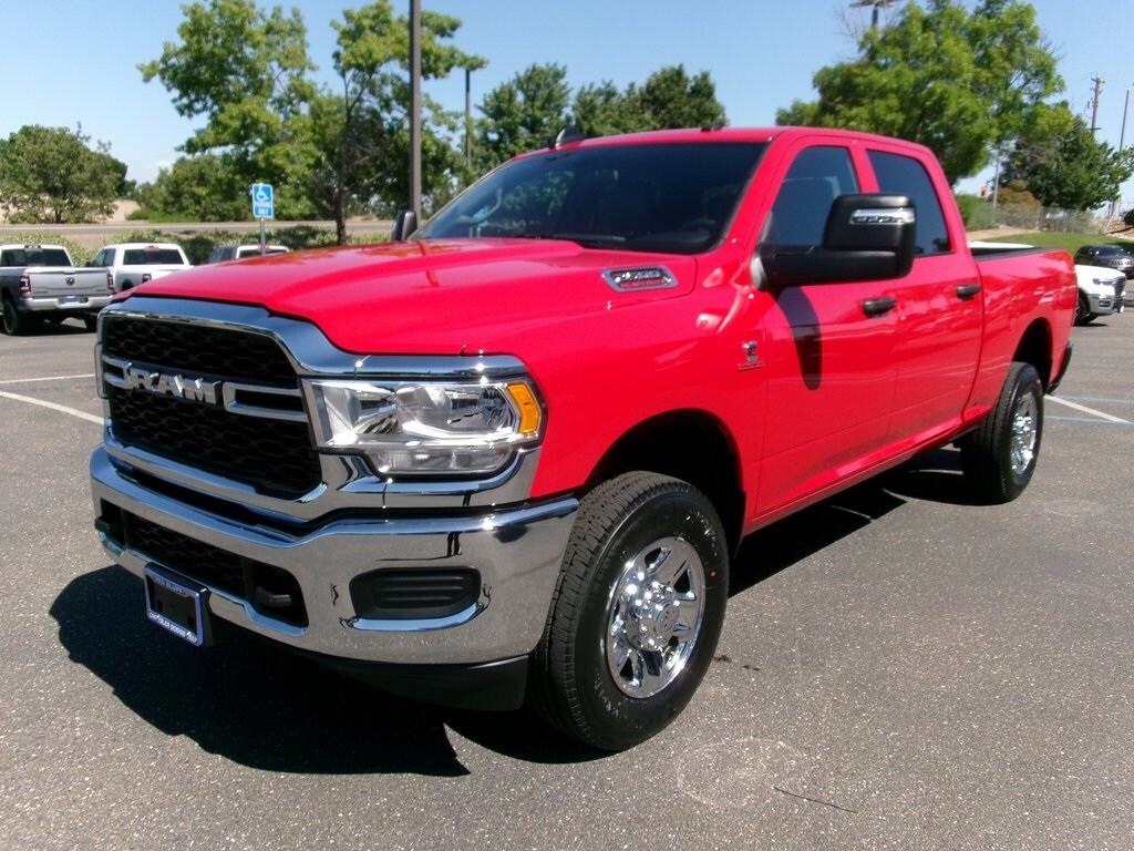 2024 Ram 2500 Tradesman photo 4