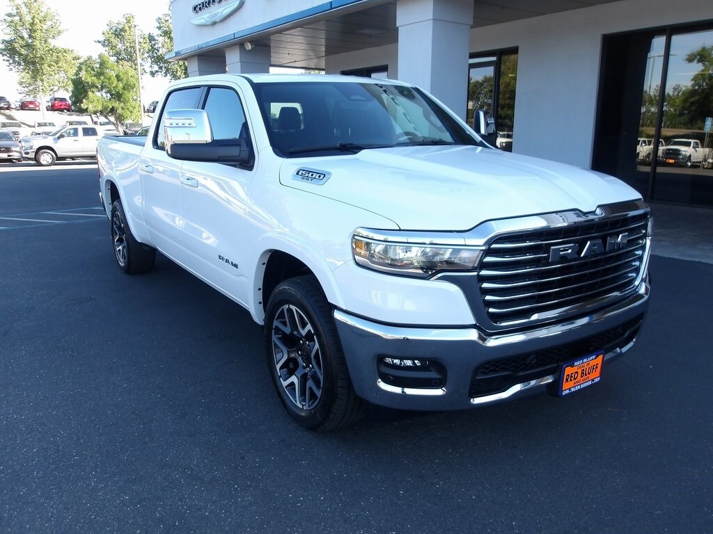 2025 Ram 1500 Laramie photo 2