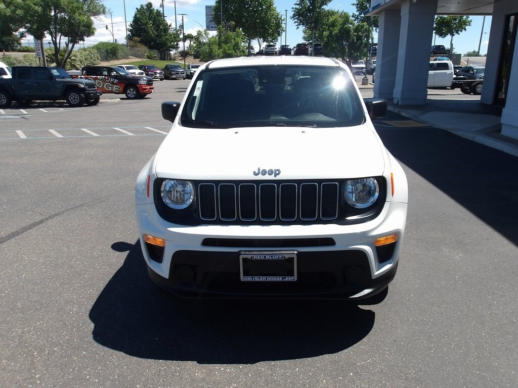 2023 Jeep Renegade Latitude Upland photo 3