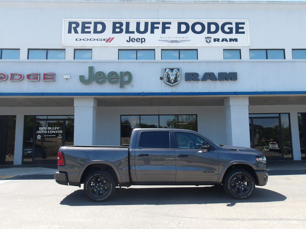 2025 RAM 1500 Big Horn/Lone Star 4x4 Crew Cab 5'7's photo