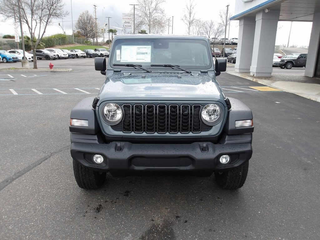 2025 Jeep Wrangler Sport S photo 2