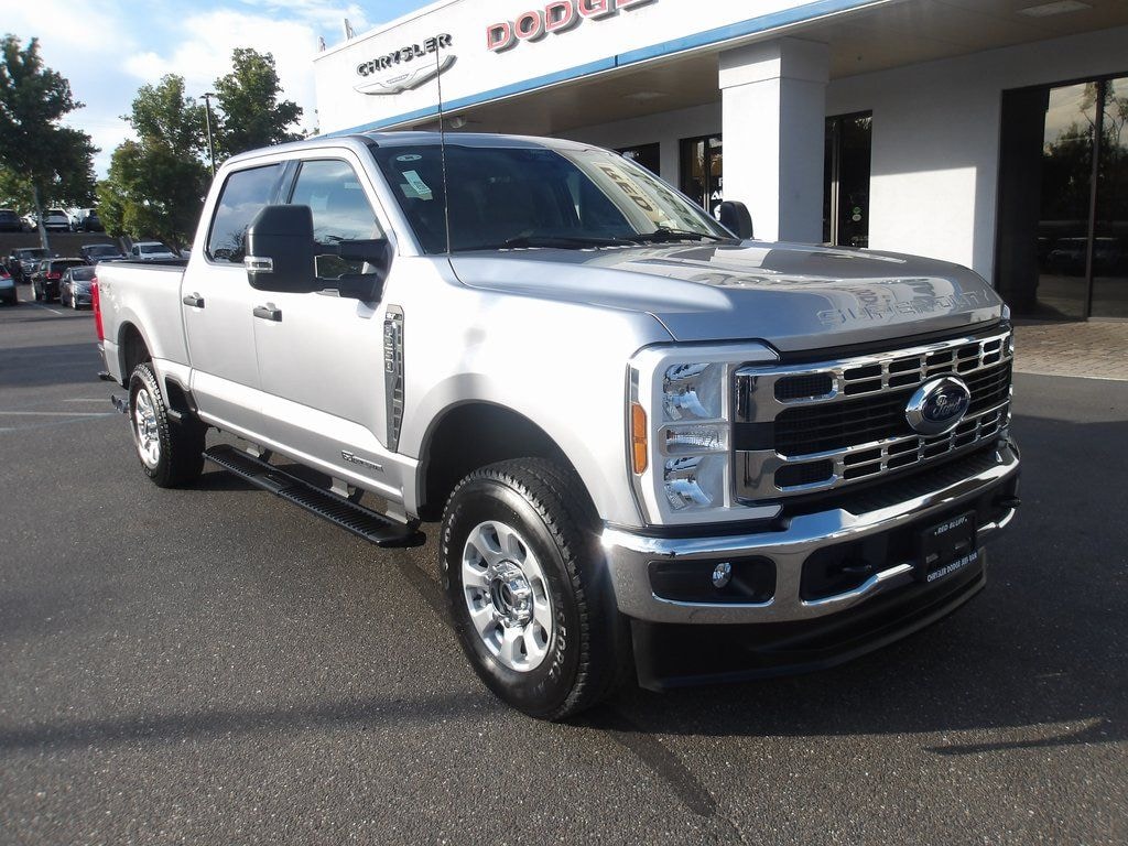 Used 2024 Ford F-250SD XLT Truck