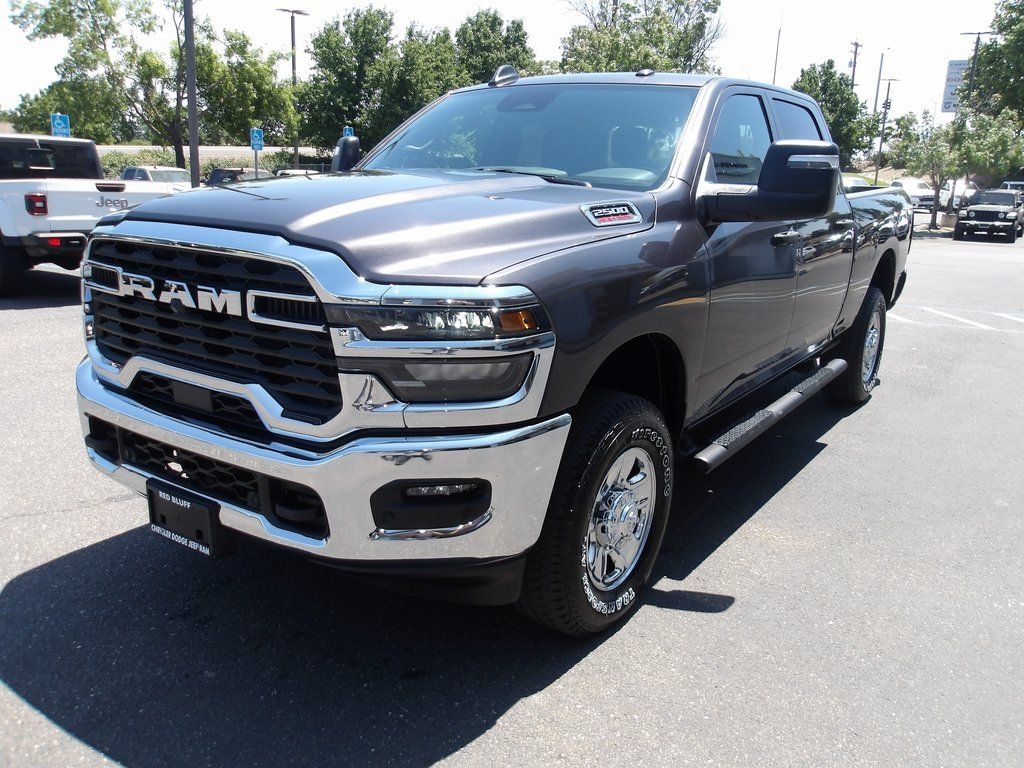 New 2025 Ram 2500 TRADESMAN CREW CAB 4X4 6'4 BOX Crew Cab
